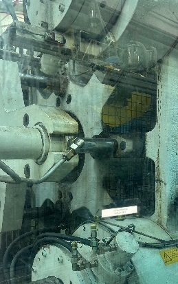 Krauss Mafei 1000 Ton Injection Moulding Machine - 1